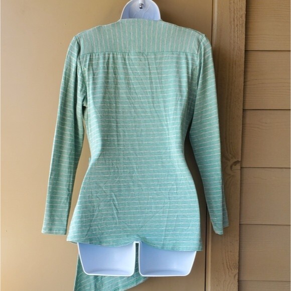 Womens Soft Surroundings Green Striped Surplice blouse size small - Picture 5 of 11